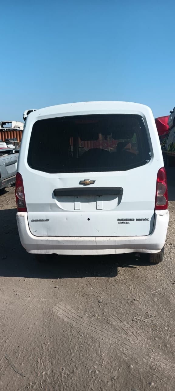  Chevrolet N300 2011    EN DESARME